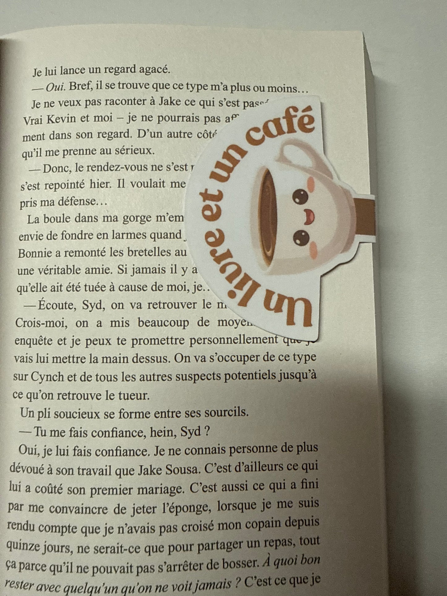 Marque page - Un café et un livre